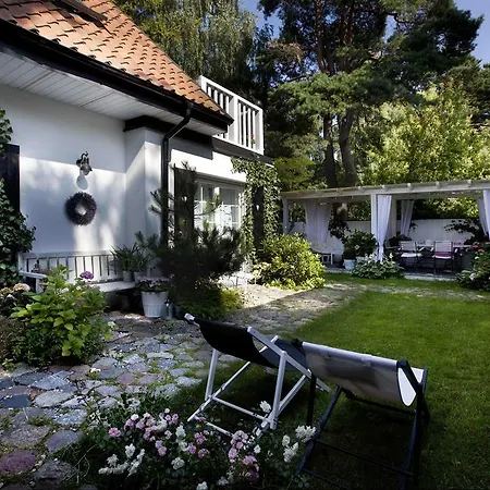 Fisher House Апартаменты
