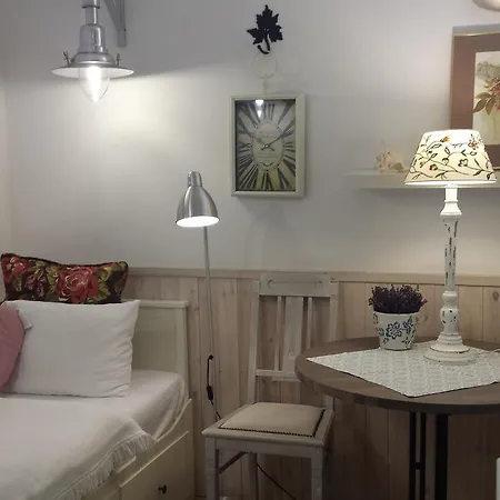 Apartament Fisher House